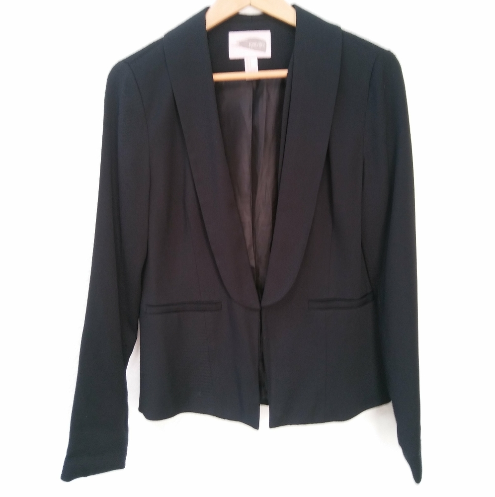 Forever 21 Contemporary Black Blazer Size Small